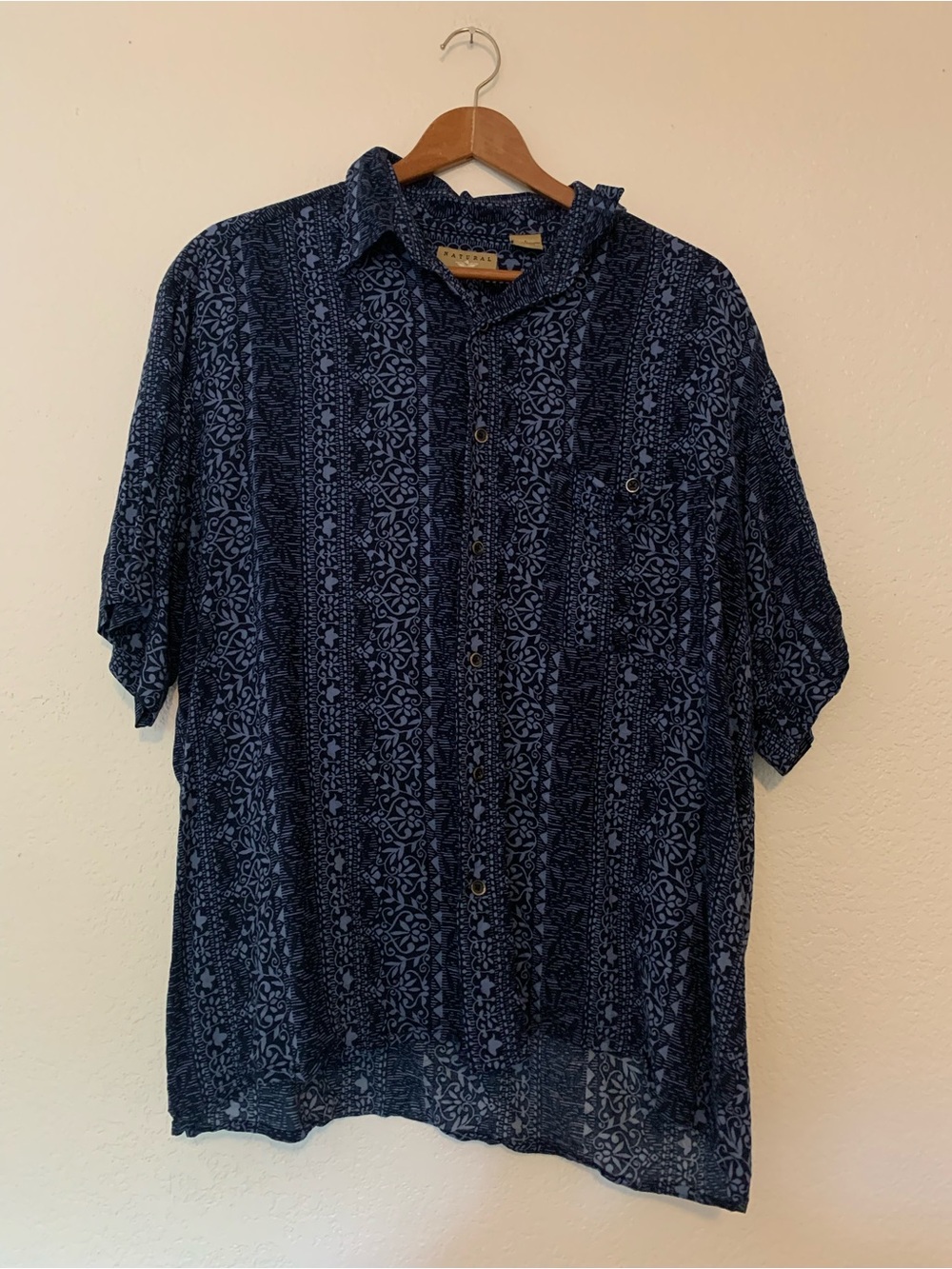 Men’s Hawaiian Natural Issue Blue 100% Viscose Rayon Shirt L